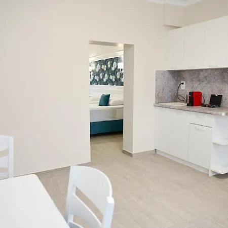 роял 3* شومن