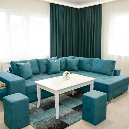 роял 3* شومن