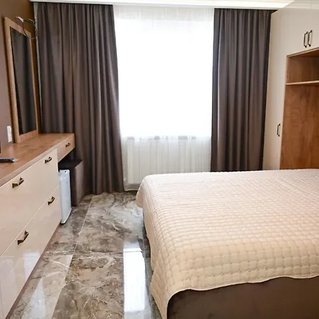 роял Hotel