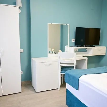 ホテル роял シュメン